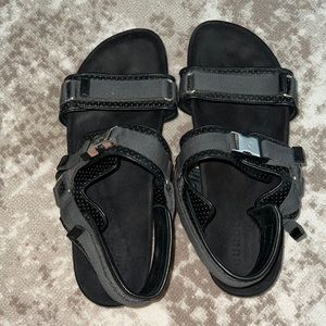 Black Mens Gucci Sandals